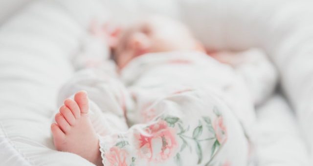 Kokon niemowlęcy dedykowany maluchom od pierwszych dni życia